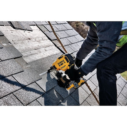 DCN45RND1 Kit de cloueuse à rouleau pour toiture sans fil 20V MAX 15°*