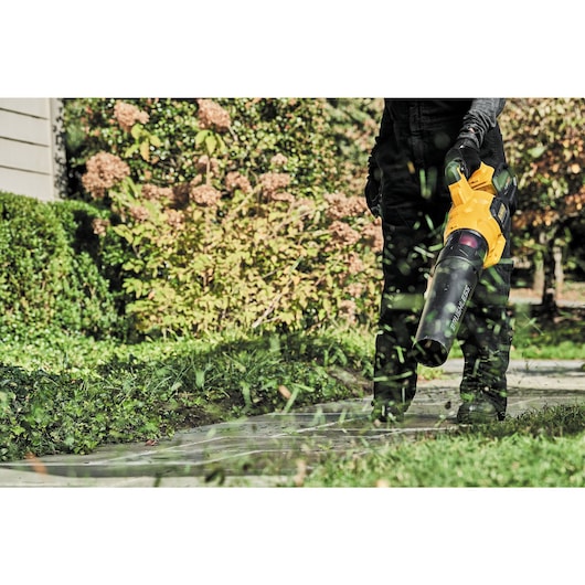 DCBL772B Souffleur axial sans fil brushless FLEXVOLT® 60V MAX (outil seul)